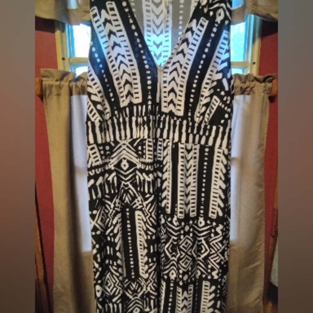 Vintage tie back maxi dress